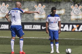 Durante o jogo treino contra a Ponte Preta, de Campinas, esta manh no CT Joaquim Grava, Parque Ecolgico do Tiete, zona leste de So Paulo. O prximo jogo da equipe ser dia 20/04, contra o Atltico MIneiro, vlido pela 1 rodada do Campeonato Brasileiro de 2014