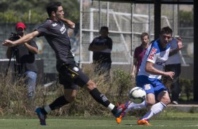 Durante o jogo treino contra a Ponte Preta, de Campinas, esta manhã no CT Joaquim Grava, Parque Ecológico do Tiete, zona leste de São Paulo. O próximo jogo da equipe será dia 20/04, contra o Atlético MIneiro, válido pela 1ª rodada do Campeonato Brasileiro de 2014