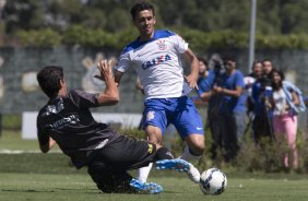 Durante o jogo treino contra a Ponte Preta, de Campinas, esta manh no CT Joaquim Grava, Parque Ecolgico do Tiete, zona leste de So Paulo. O prximo jogo da equipe ser dia 20/04, contra o Atltico MIneiro, vlido pela 1 rodada do Campeonato Brasileiro de 2014