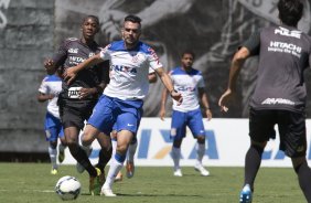 Durante o jogo treino contra a Ponte Preta, de Campinas, esta manh no CT Joaquim Grava, Parque Ecolgico do Tiete, zona leste de So Paulo. O prximo jogo da equipe ser dia 20/04, contra o Atltico MIneiro, vlido pela 1 rodada do Campeonato Brasileiro de 2014