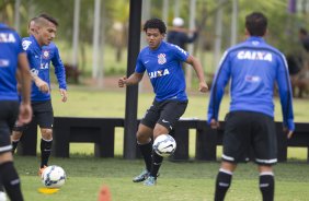 Durante o treino desta manh no CT Joaquim Grava, Parque Ecolgico do Tiete, zona leste de So Paulo. O prximo jogo da equipe ser dia 20/04, contra o Atltico MIneiro, em Uberlandia/MG, vlido pela 1 rodada do Campeonato Brasileiro de 2014