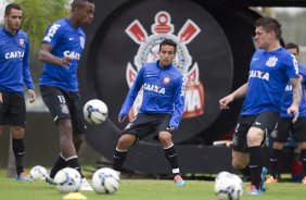 Durante o treino desta manh no CT Joaquim Grava, Parque Ecolgico do Tiete, zona leste de So Paulo. O prximo jogo da equipe ser dia 20/04, contra o Atltico MIneiro, em Uberlandia/MG, vlido pela 1 rodada do Campeonato Brasileiro de 2014