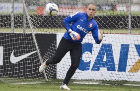 Durante o treino desta manh no CT Joaquim Grava, Parque Ecolgico do Tiete, zona leste de So Paulo. O prximo jogo da equipe ser dia 20/04, contra o Atltico MIneiro, em Uberlandia/MG, vlido pela 1 rodada do Campeonato Brasileiro de 2014