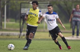 Durante o treino desta manh no CT Joaquim Grava, Parque Ecolgico do Tiete, zona leste de So Paulo. O prximo jogo da equipe ser domingo, dia 27/04, contra o Flamengo, no Pacaembu, vlido pela 2 rodada do Campeonato Brasileiro de 2014