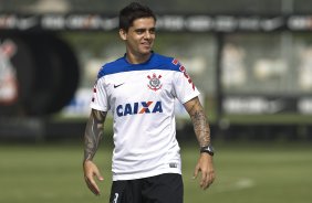 Durante o treino desta manh no CT Joaquim Grava, Parque Ecolgico do Tiete, zona leste de So Paulo. O prximo jogo da equipe ser domingo, dia 27/04, contra o Flamengo, no Pacaembu, vlido pela 2 rodada do Campeonato Brasileiro de 2014