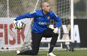 Durante o treino desta manh no CT Joaquim Grava, Parque Ecolgico do Tiete, zona leste de So Paulo. O prximo jogo da equipe ser domingo, dia 27/04, contra o Flamengo, no Pacaembu, vlido pela 2 rodada do Campeonato Brasileiro de 2014