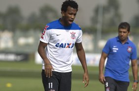 Durante o treino desta manh no CT Joaquim Grava, Parque Ecolgico do Tiete, zona leste de So Paulo. O prximo jogo da equipe ser domingo, dia 27/04, contra o Flamengo, no Pacaembu, vlido pela 2 rodada do Campeonato Brasileiro de 2014