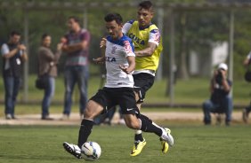 Durante o treino desta manh no CT Joaquim Grava, Parque Ecolgico do Tiete, zona leste de So Paulo. O prximo jogo da equipe ser domingo, dia 27/04, contra o Flamengo, no Pacaembu, vlido pela 2 rodada do Campeonato Brasileiro de 2014