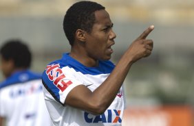 Durante o treino desta manh no CT Joaquim Grava, Parque Ecolgico do Tiete, zona leste de So Paulo. O prximo jogo da equipe ser domingo, dia 27/04, contra o Flamengo, no Pacaembu, vlido pela 2 rodada do Campeonato Brasileiro de 2014