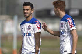 Durante o treino desta manh no CT Joaquim Grava, Parque Ecolgico do Tiete, zona leste de So Paulo. O prximo jogo da equipe ser domingo, dia 27/04, contra o Flamengo, no Pacaembu, vlido pela 2 rodada do Campeonato Brasileiro de 2014