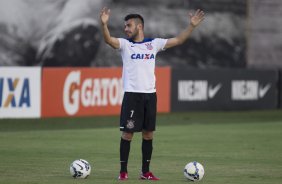 Durante o treino desta tarde no CT Joaquim Grava, Parque Ecolgico do Tiete, zona leste de So Paulo. O prximo jogo da equipe ser domingo, dia 27/04, contra o Flamengo, no Pacaembu, vlido pela 2 rodada do Campeonato Brasileiro de 2014