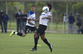 Durante o treino desta tarde no CT Joaquim Grava, Parque Ecolgico do Tiete, zona leste de So Paulo. O prximo jogo da equipe ser domingo, dia 27/04, contra o Flamengo, no Pacaembu, vlido pela 2 rodada do Campeonato Brasileiro de 2014