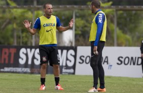 Durante o treino desta manh no CT Joaquim Grava, Parque Ecolgico do Tiete, zona leste de So Paulo. O prximo jogo da equipe ser amanh, domingo, dia 27/04, contra o Flamengo, no Pacaembu, vlido pela 2 rodada do Campeonato Brasileiro de 2014