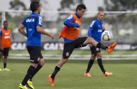 Durante o treino desta manh no CT Joaquim Grava, Parque Ecolgico do Tiete, zona leste de So Paulo. O prximo jogo da equipe ser amanh, domingo, dia 27/04, contra o Flamengo, no Pacaembu, vlido pela 2 rodada do Campeonato Brasileiro de 2014