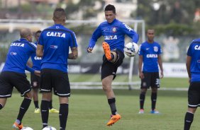 Durante o treino desta manh no CT Joaquim Grava, Parque Ecolgico do Tiete, zona leste de So Paulo. O prximo jogo da equipe ser amanh, domingo, dia 27/04, contra o Flamengo, no Pacaembu, vlido pela 2 rodada do Campeonato Brasileiro de 2014