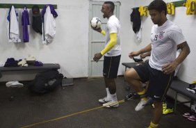 Nos vestiários antes da partida entre Chapecoense/SC x Corinthians, realizada esta noite no estádio Arena Indio Conda, em Chapeco/SC, válida pela 3ª rodada do Campeonato Brasileiro de 2014