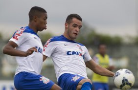 Durante o treino desta manh no CT Joaquim Grava, Parque Ecolgico do Tiete, zona leste de So Paulo. O prximo jogo da equipe ser domingo, dia 11/05, contra o So Paulo, na Arena Barueri, vlido pela 4 rodada do Campeonato Brasileiro de 2014