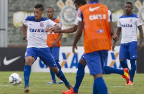 Durante o treino desta manh no CT Joaquim Grava, Parque Ecolgico do Tiete, zona leste de So Paulo. O prximo jogo da equipe ser domingo, dia 11/05, contra o So Paulo, na Arena Barueri, vlido pela 4 rodada do Campeonato Brasileiro de 2014