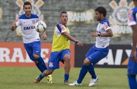 Durante o treino desta manh no CT Joaquim Grava, Parque Ecolgico do Tiete, zona leste de So Paulo. O prximo jogo da equipe ser domingo, dia 11/05, contra o So Paulo, na Arena Barueri, vlido pela 4 rodada do Campeonato Brasileiro de 2014