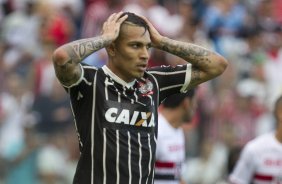 Durante a partida entre So Paulo x Corinthians, realizada esta tarde na Arena Barueri, vlida pela 4 rodada do Campeonato Brasileiro de 2014