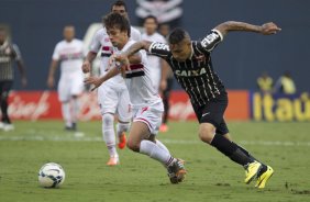 Durante a partida entre So Paulo x Corinthians, realizada esta tarde na Arena Barueri, vlida pela 4 rodada do Campeonato Brasileiro de 2014