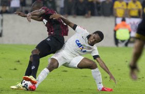 Durante a partida, jogo teste para a Copa do Mundo entre Atltico Paranaense x Corinthians, realizada esta noite na Arena da Baixada, em Curitiba/PR/