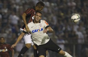 Durante a partida Corinthians x Atlético-PR, realizada esta noite no estádio do Caninde, válida pela 6ª rodada do Campeonato Brasileiro de 2014