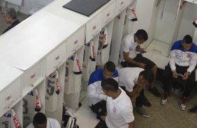 Nos vestiários antes da partida Corinthians x Atlético-PR, realizada esta noite no estádio do Caninde, válida pela 6ª rodada do Campeonato Brasileiro de 2014