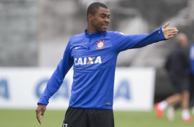 Durante o treino desta manh no CT do Parque Ecolgico do Tiete, zona leste de So Paulo. O prximo jogo da equipe ser amanh, domingo, dia 25/05 na Ilha do Retiro contra o Sport/PE, vlido pela 7 rodada do Campeonato Brasileiro de 2014