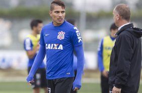 Durante o treino desta manh no CT do Parque Ecolgico do Tiete, zona leste de So Paulo. O prximo jogo da equipe ser amanh, domingo, dia 25/05 na Ilha do Retiro contra o Sport/PE, vlido pela 7 rodada do Campeonato Brasileiro de 2014