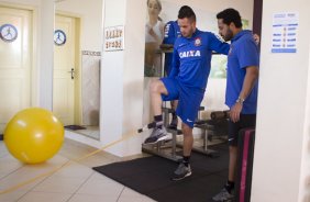 Durante o treino desta manhã em uma academia na cidade de Extrema/MG. O time faz uma intertemporada preparando-se para o próximo jogo dia 17/07 contra o Internacional/RS, na Arena Corinthians, válido pela 10ª rodada do Campeonato Brasileiro de 2014