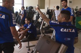 Durante o treino desta manh em um academia na cidade de Extrema/MG. O time faz uma intertemporada preparando-se para o prximo jogo dia 17/07 contra o Internacional/RS, na Arena Corinthians, vlido pela 10 rodada do Campeonato Brasileiro de 2014