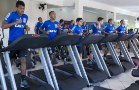 Durante o treino desta manh em um academia na cidade de Extrema/MG. O time faz uma intertemporada preparando-se para o prximo jogo dia 17/07 contra o Internacional/RS, na Arena Corinthians, vlido pela 10 rodada do Campeonato Brasileiro de 2014