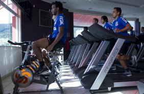 Durante o treino desta manh em um academia na cidade de Extrema/MG. O time faz uma intertemporada preparando-se para o prximo jogo dia 17/07 contra o Internacional/RS, na Arena Corinthians, vlido pela 10 rodada do Campeonato Brasileiro de 2014