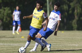 Durante o treino desta manh no Hotel Fazenda das Amorerias, na cidade de Extrema/MG. O time faz uma intertemporada preparando-se para o prximo jogo dia 17/07 contra o Internacional/RS, na Arena Corinthians, vlido pela 10 rodada do Campeonato Brasileiro de 2014