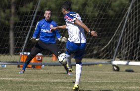 Durante o treino desta manhã no Hotel Fazenda das Amorerias, na cidade de Extrema/MG. O time faz uma intertemporada preparando-se para o próximo jogo dia 17/07 contra o Internacional/RS, na Arena Corinthians, válido pela 10ª rodada do Campeonato Brasileiro de 2014