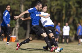 Durante o treino desta manh no Hotel Fazenda das Amorerias, na cidade de Extrema/MG. O time faz uma intertemporada preparando-se para o prximo jogo dia 17/07 contra o Internacional/RS, na Arena Corinthians, vlido pela 10 rodada do Campeonato Brasileiro de 2014