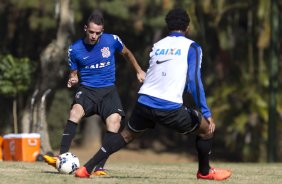 Durante o treino desta manh no Hotel Fazenda das Amorerias, na cidade de Extrema/MG. O time faz uma intertemporada preparando-se para o prximo jogo dia 17/07 contra o Internacional/RS, na Arena Corinthians, vlido pela 10 rodada do Campeonato Brasileiro de 2014