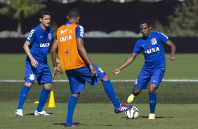 Durante o treino esta manh no CT Joaquim Grava, Parque Ecolgico do Tiete, zona leste de So Paulo, contra o So Bernardo. O prximo jogo da equipe ser dia 17/07, contra o Internacional/RS, na Arena Corinthians, vlido pela 10 rodada do Campeonato Brasileiro de 2014