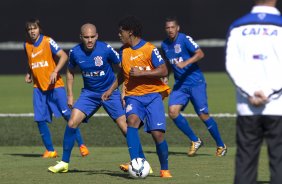 Durante o treino esta manh no CT Joaquim Grava, Parque Ecolgico do Tiete, zona leste de So Paulo, contra o So Bernardo. O prximo jogo da equipe ser dia 17/07, contra o Internacional/RS, na Arena Corinthians, vlido pela 10 rodada do Campeonato Brasileiro de 2014
