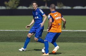 Durante o treino esta manh no CT Joaquim Grava, Parque Ecolgico do Tiete, zona leste de So Paulo, contra o So Bernardo. O prximo jogo da equipe ser dia 17/07, contra o Internacional/RS, na Arena Corinthians, vlido pela 10 rodada do Campeonato Brasileiro de 2014