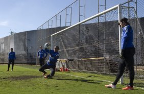 Durante o treino esta manh no CT Joaquim Grava, Parque Ecolgico do Tiete, zona leste de So Paulo, contra o So Bernardo. O prximo jogo da equipe ser dia 17/07, contra o Internacional/RS, na Arena Corinthians, vlido pela 10 rodada do Campeonato Brasileiro de 2014