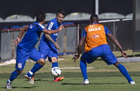 Durante o treino esta manh no CT Joaquim Grava, Parque Ecolgico do Tiete, zona leste de So Paulo, contra o So Bernardo. O prximo jogo da equipe ser dia 17/07, contra o Internacional/RS, na Arena Corinthians, vlido pela 10 rodada do Campeonato Brasileiro de 2014