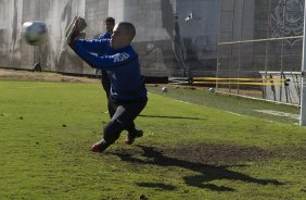 Durante o treino esta manh no CT Joaquim Grava, Parque Ecolgico do Tiete, zona leste de So Paulo, contra o So Bernardo. O prximo jogo da equipe ser dia 17/07, contra o Internacional/RS, na Arena Corinthians, vlido pela 10 rodada do Campeonato Brasileiro de 2014