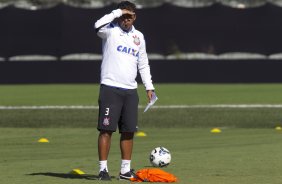 Durante o treino esta manh no CT Joaquim Grava, Parque Ecolgico do Tiete, zona leste de So Paulo, contra o So Bernardo. O prximo jogo da equipe ser dia 17/07, contra o Internacional/RS, na Arena Corinthians, vlido pela 10 rodada do Campeonato Brasileiro de 2014