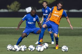 Durante o treino esta manh no CT Joaquim Grava, Parque Ecolgico do Tiete, zona leste de So Paulo, contra o So Bernardo. O prximo jogo da equipe ser dia 17/07, contra o Internacional/RS, na Arena Corinthians, vlido pela 10 rodada do Campeonato Brasileiro de 2014