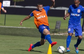 Durante o treino esta manh no CT Joaquim Grava, Parque Ecolgico do Tiete, zona leste de So Paulo, contra o So Bernardo. O prximo jogo da equipe ser dia 17/07, contra o Internacional/RS, na Arena Corinthians, vlido pela 10 rodada do Campeonato Brasileiro de 2014
