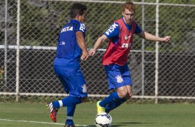 Durante o treino desta manh no CT Joaquim Grava, Parque Ecolgico do Tiete, zona leste de So Paulo, contra o So Bernardo. O prximo jogo da equipe ser dia 17/07, contra o Internacional/RS, na Arena Corinthians, vlido pela 10 rodada do Campeonato Brasileiro de 2014
