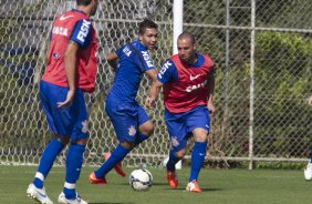 Durante o treino desta manh no CT Joaquim Grava, Parque Ecolgico do Tiete, zona leste de So Paulo, contra o So Bernardo. O prximo jogo da equipe ser dia 17/07, contra o Internacional/RS, na Arena Corinthians, vlido pela 10 rodada do Campeonato Brasileiro de 2014