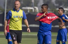 Durante o treino desta manh no CT Joaquim Grava, Parque Ecolgico do Tiete, zona leste de So Paulo, contra o So Bernardo. O prximo jogo da equipe ser dia 17/07, contra o Internacional/RS, na Arena Corinthians, vlido pela 10 rodada do Campeonato Brasileiro de 2014